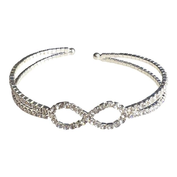 Jewelry - 🚨CLEARANCE! Sparkly Infinity Cubic Zirconia and Silver Tone Open Bangle Bracelet